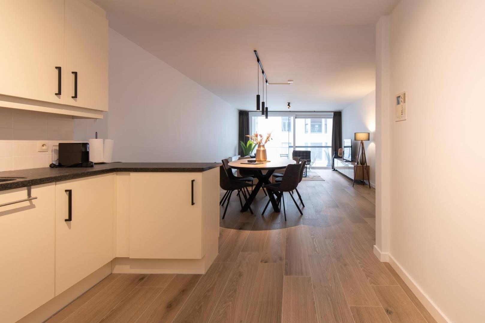Luxueus, Ruim Appartement Op 350M Van Het Strand Oostende Buitenkant foto